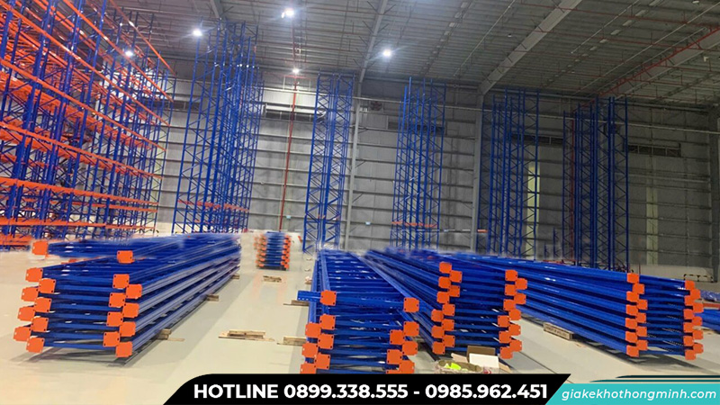 Vận chuyển và sắp xếp trước khi thi công