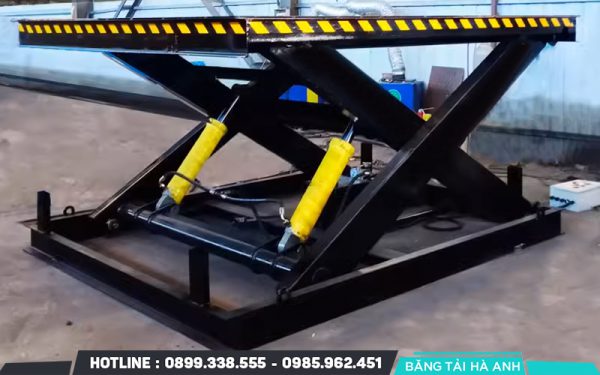 Bàn nâng chữ X chất lượng