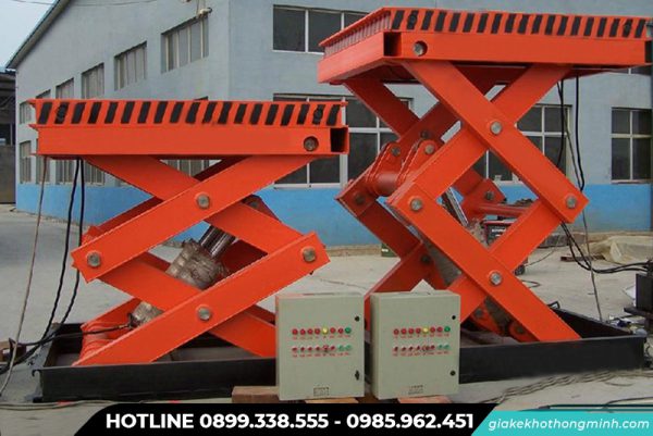 Bàn nâng thủy lực kép
