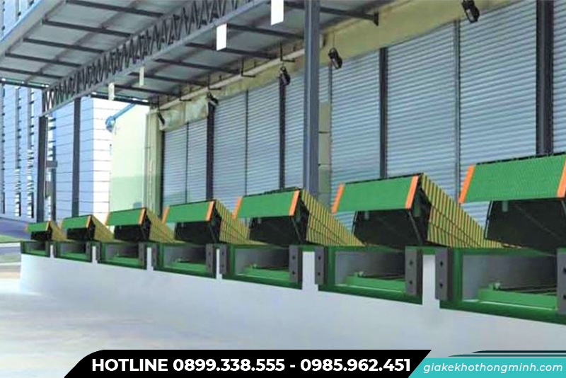 Sàn nâng thủy lực âm nền lên hàng